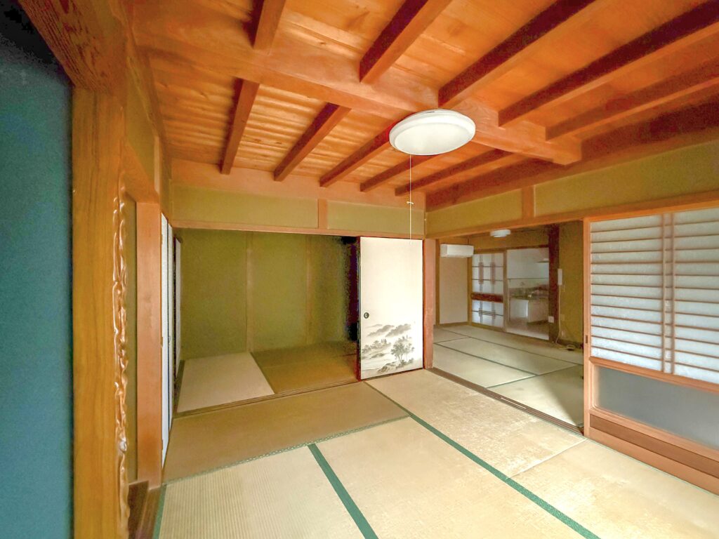 detached 香美町香住区沖浦（おきのうら）