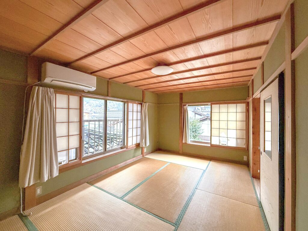 detached 香美町香住区沖浦（おきのうら）